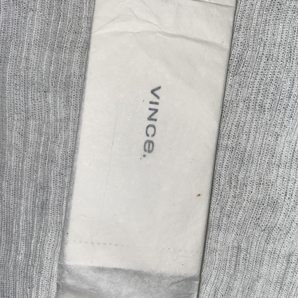 Vince Med Wht T - Picture 3 of 5